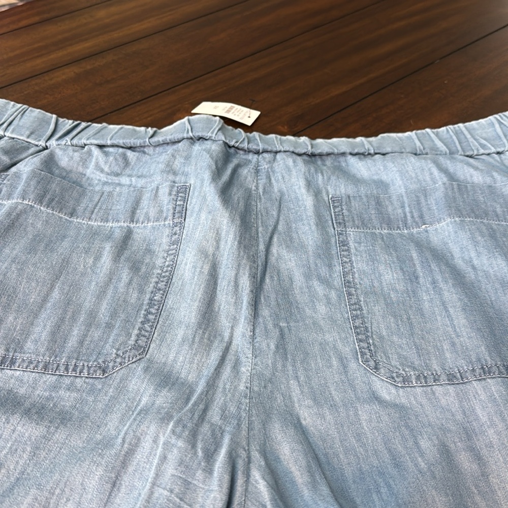 Talbots. Chambray crop pants - Picture 5 of 5